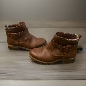 Little Girl’s Size 13 Wonder Nation Brown Ankle Boots Sweater Knit Zip Buckle